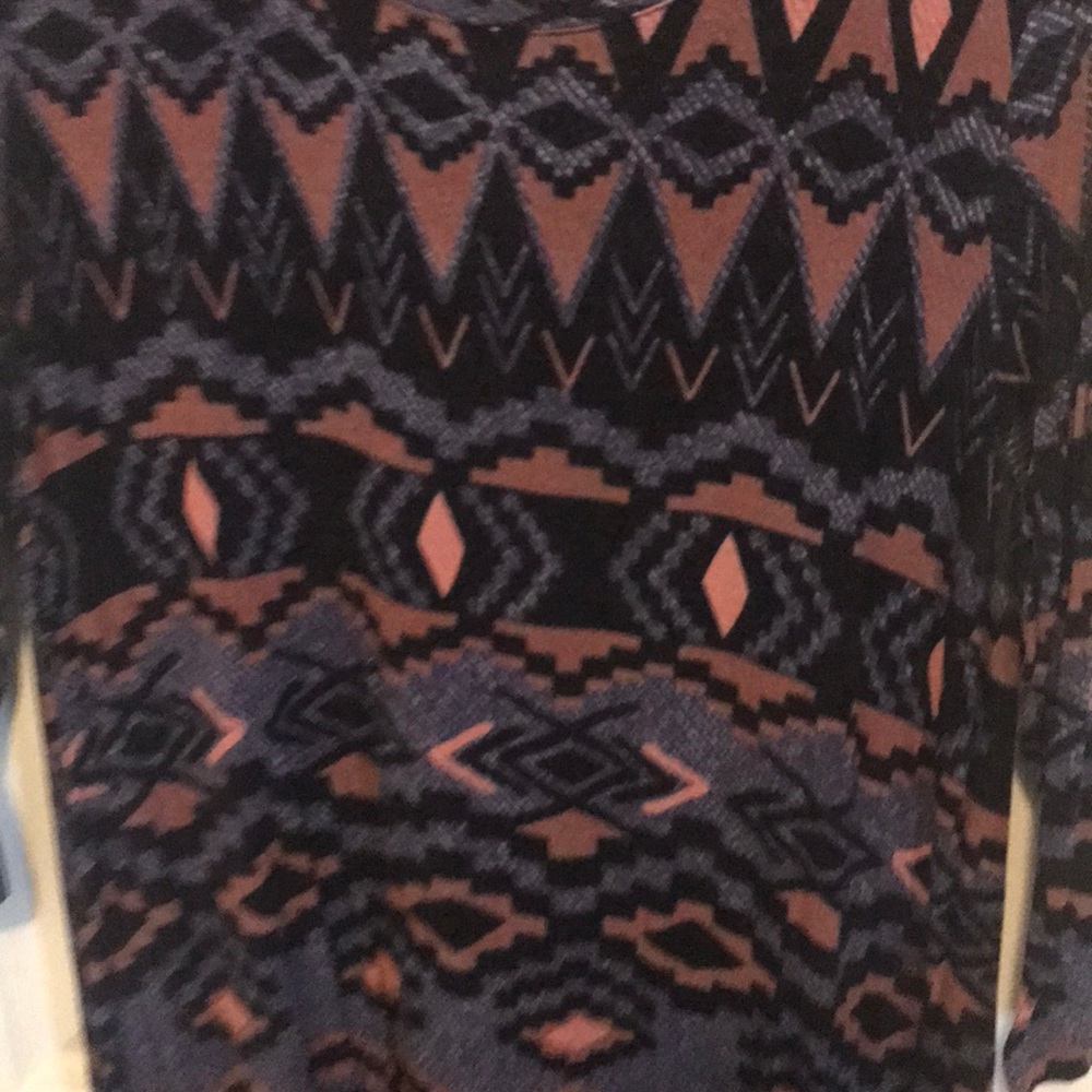 Mudd Tribal Blouse - Picture 3 of 5